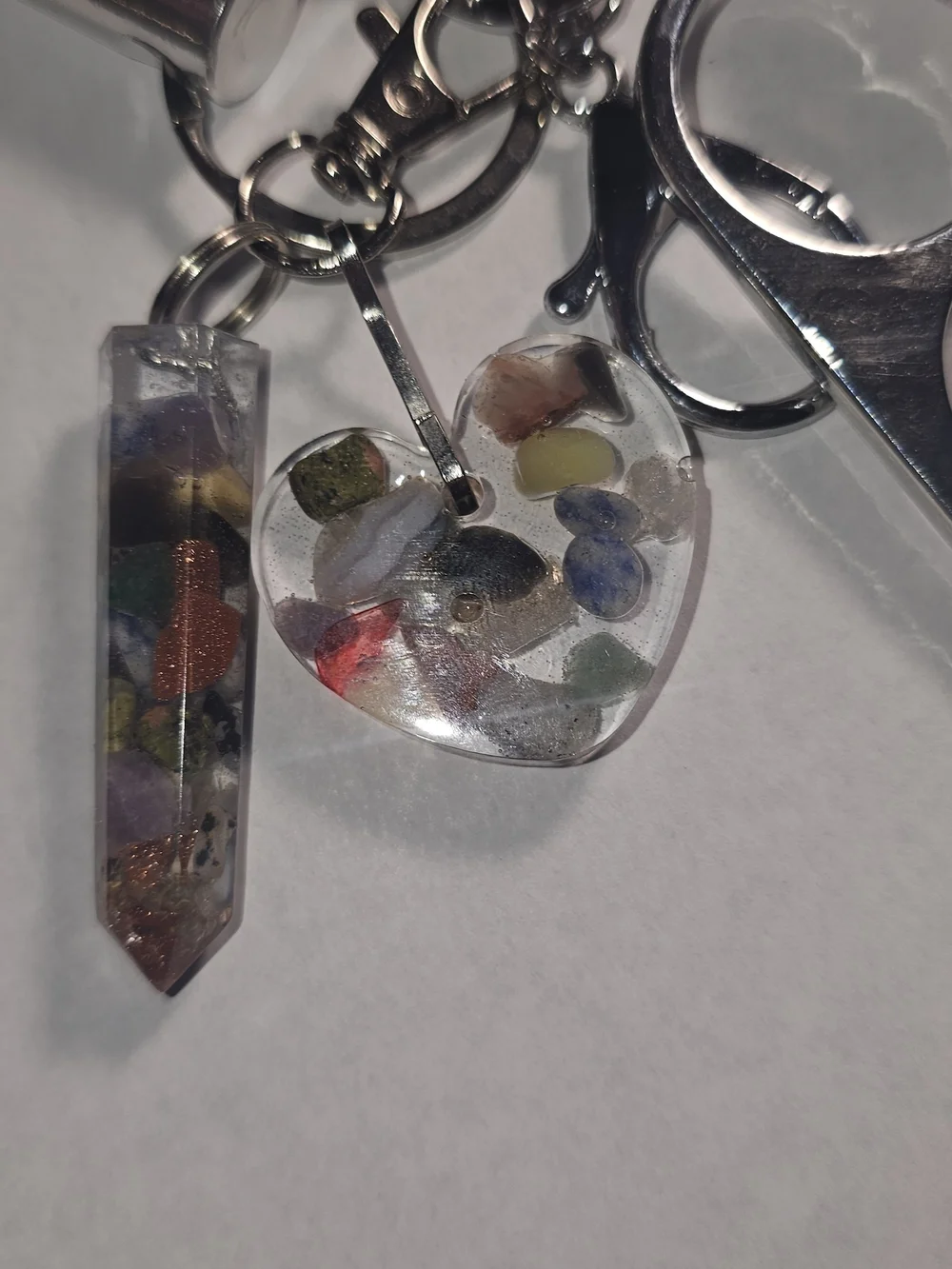 Multi-Tool Keychain Set Resin Heart Charm Filled With Chakra Chips
